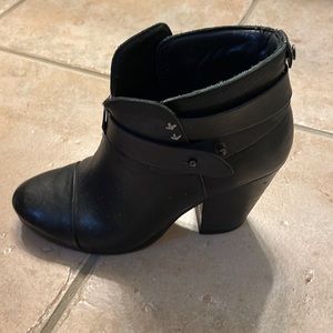Rag and Bone black Harrow booties